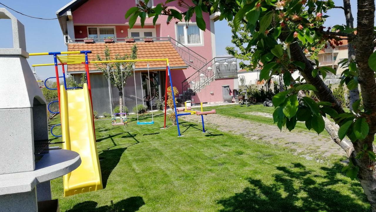 Apartments "Predah Kod Baraca" Ni Exteriér fotografie
