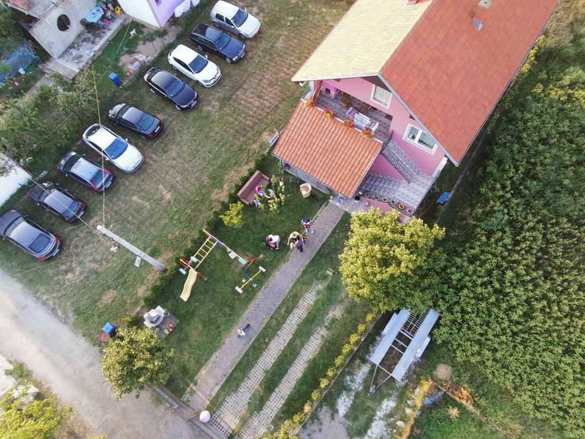Apartments "Predah Kod Baraca" Ni Exteriér fotografie